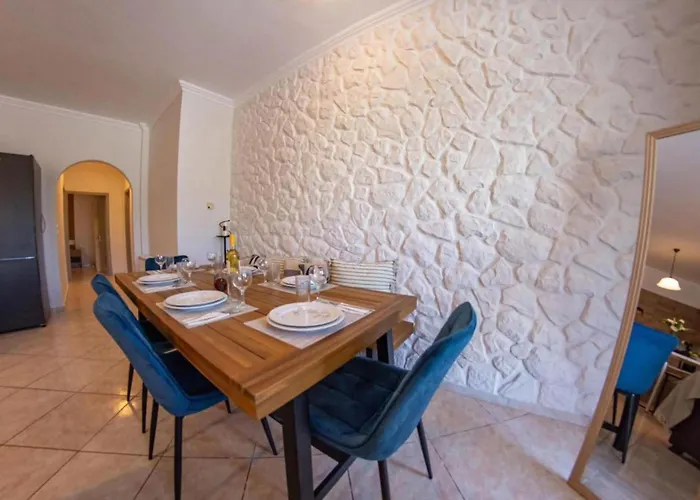 Апартаменты Corfu Dream Holidays A *